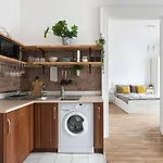 Discover - 3 Rakowicka St - Classic Near Main Station - Netflix Cracovia