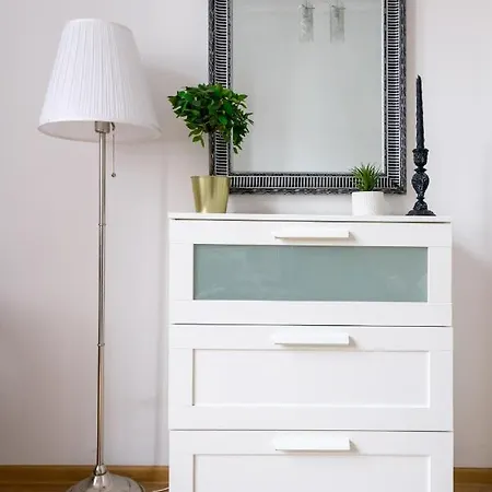 Discover - 3 Rakowicka St - Classic Near Main Station - Netflix * Krakow