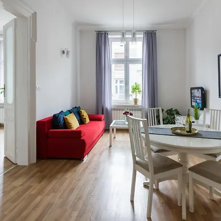 Discover - 3 Rakowicka St - Classic Near Main Station - Netflix * Cracovia