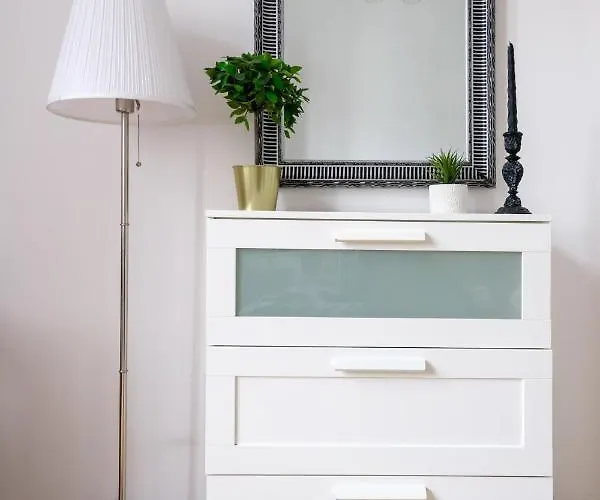 Discover - 3 Rakowicka St - Classic Near Main Station - Netflix * Krakow