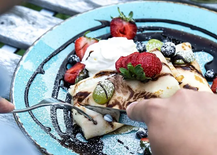 Discover - 3 Rakowicka St - Classic Near Main Station - Netflix Krakow