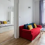 Apartamento Discover - 3 Rakowicka St - Classic Near Main Station - Netflix Cracovia